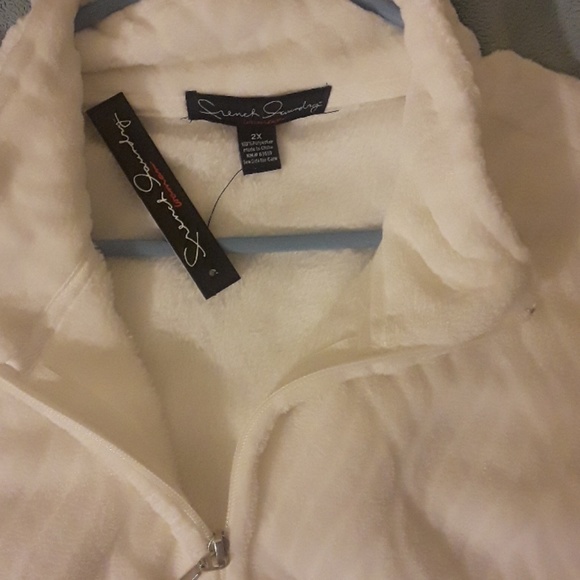 Plush Vest *New* - Picture 2 of 4